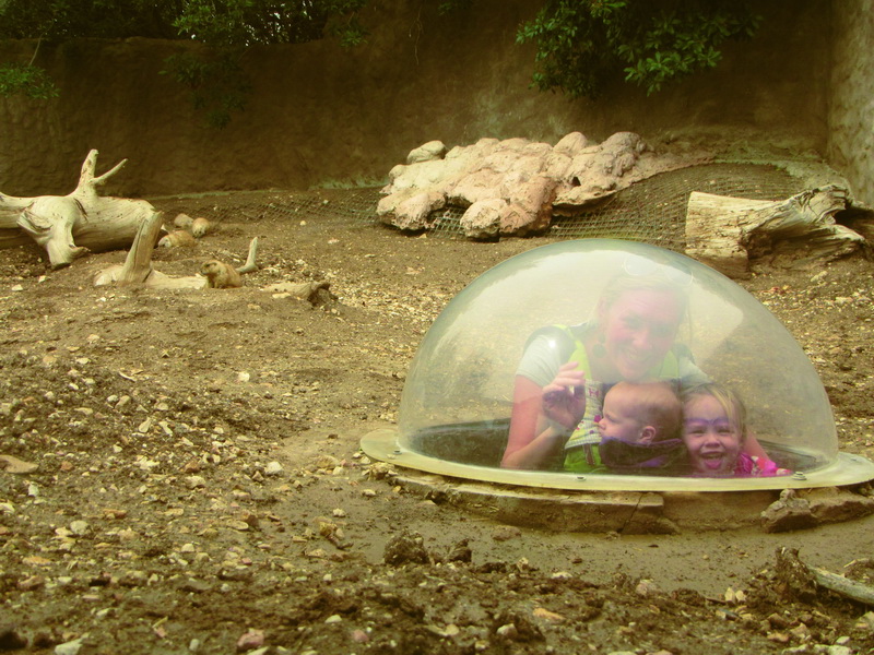 Amie and the kids in the Jerusalem zoo prairie dog view bubble